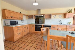  Maison à vendre 6 pièces 194 m²