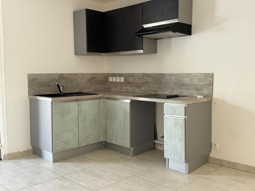 STUDIO EN REZ-DE-JARDIN À VENDRE SUR CUL-DE-SAC, SAINT-MARTIN (97150)