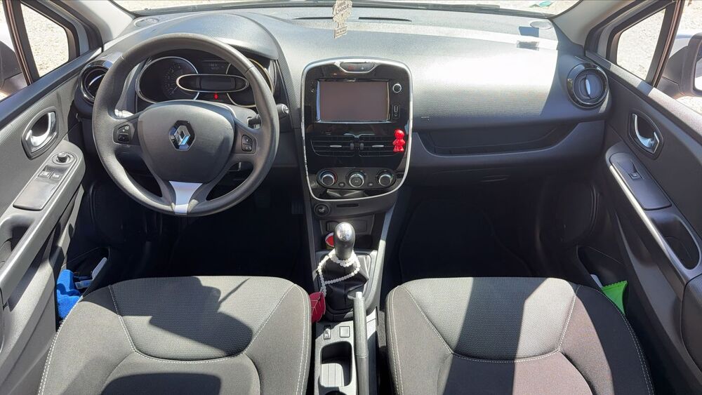Clio 1.5 dCi 75 Energy Air Medianav - 5 places 2016 occasion 76240 Belbeuf