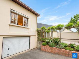  Propriété/château à vendre 6 pièces 357 m²