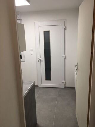  Appartement à louer 1 pièce 27 m²
