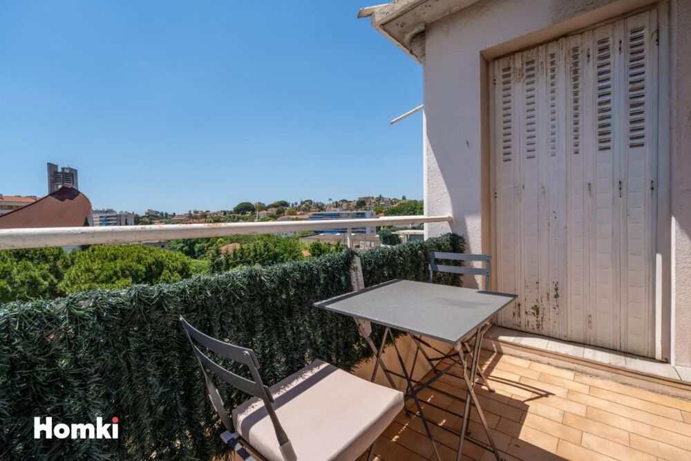 Vente Appartement Antibes – Centre-ville, 3 pièces traversant avec 3 extérieurs et cave Antibes