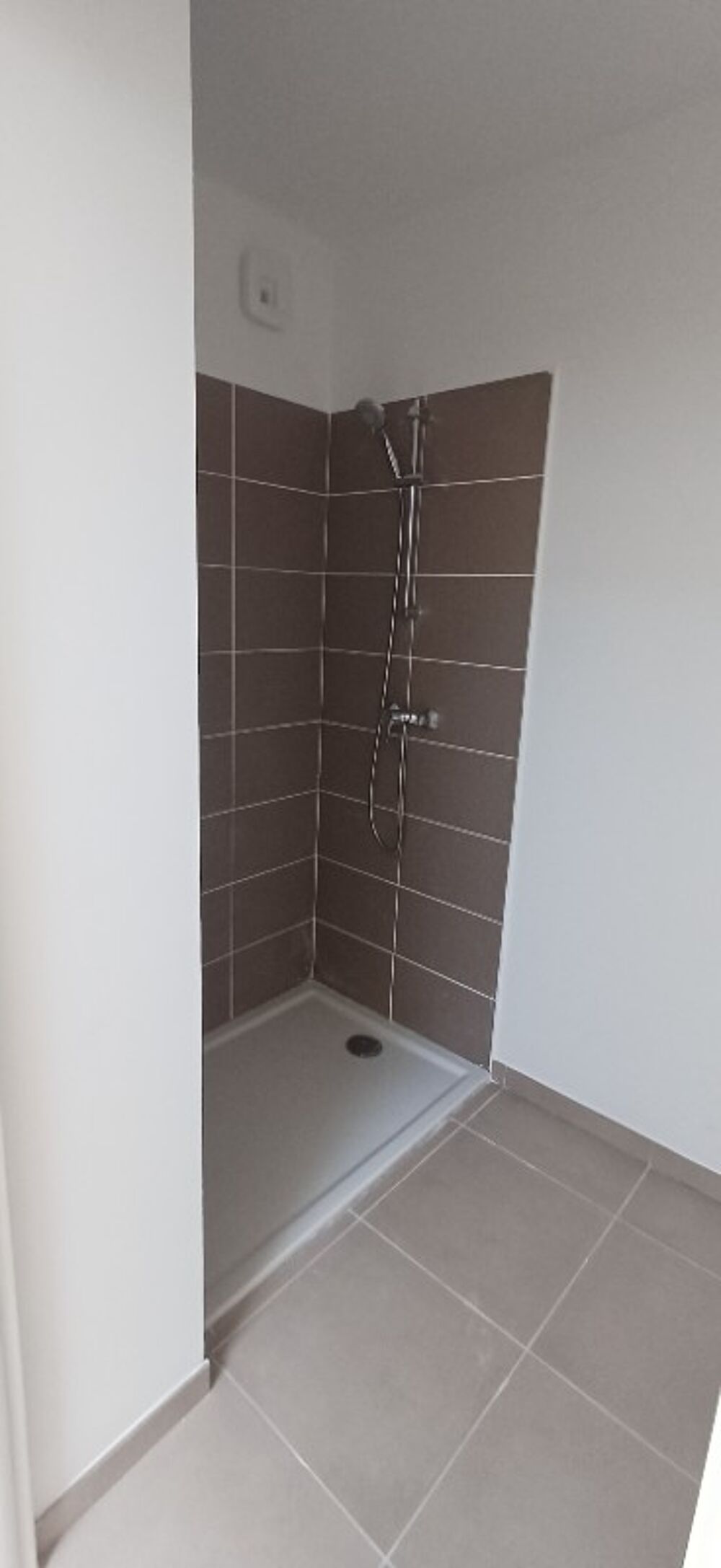 Location Appartement T1 BIS NEUF avec balcon et parking à COGOLIN Cogolin