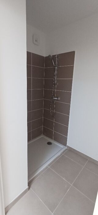  Appartement à louer 1 pièce 36 m²