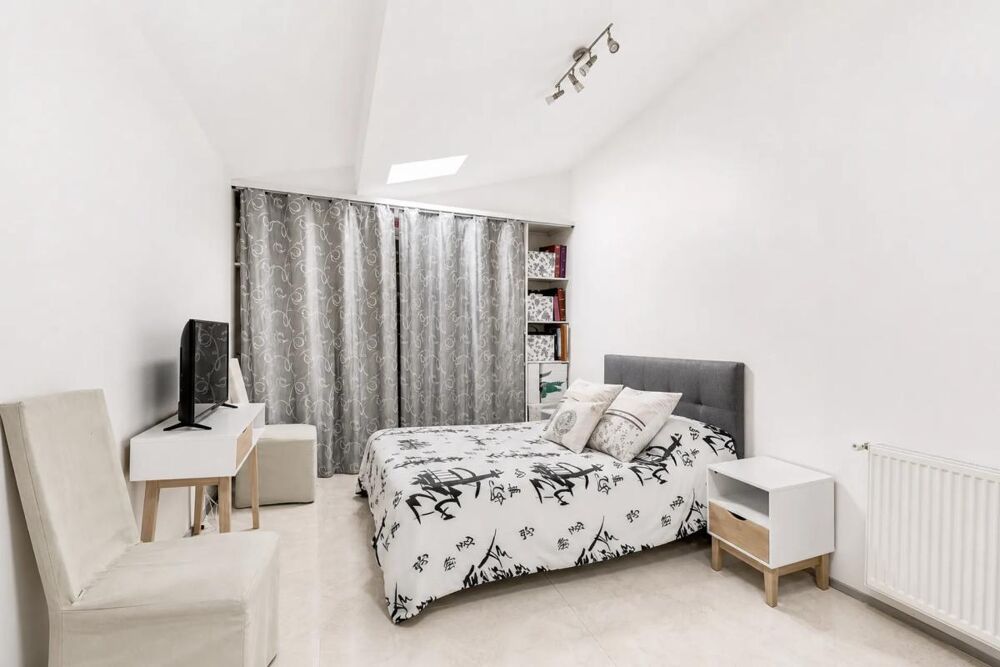 à vendre  Maison Meudon La Foret (92360)
