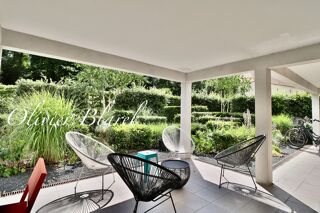  Villa à vendre 8 pièces 237 m²