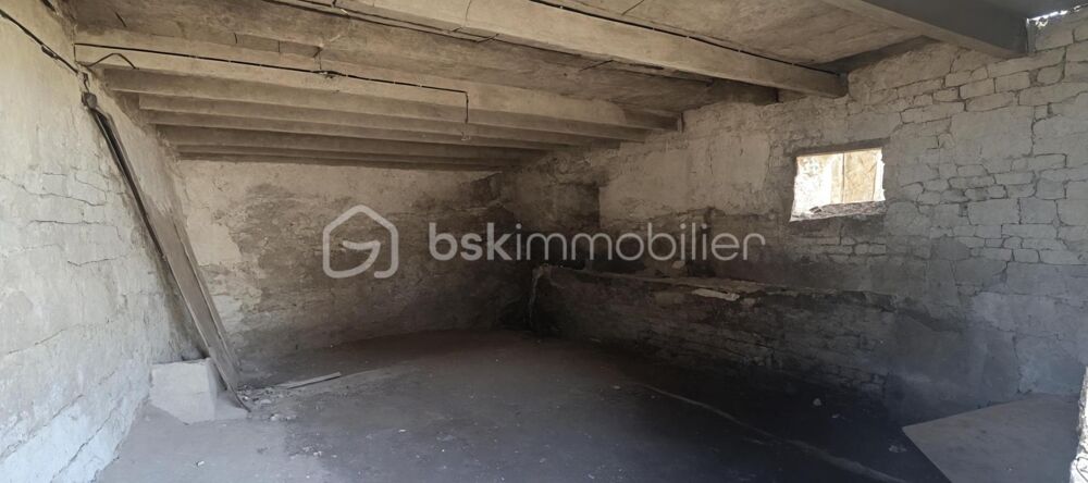 Vente Maison Maison 5 pièces de 166 m² sur un terrain de 2400 m² Fontenille saint martin d entraigues