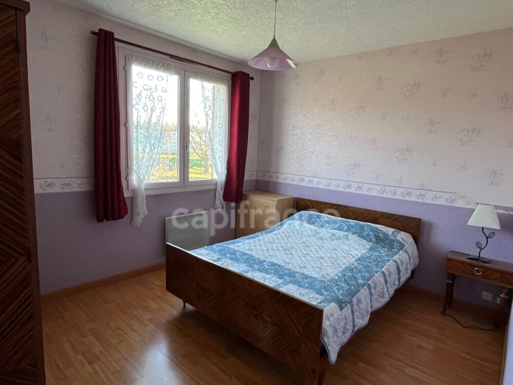 Maison 4 pièces - sous sol total - terrain de 2146m2 - dépendances - SAINT FARGEAU (89)