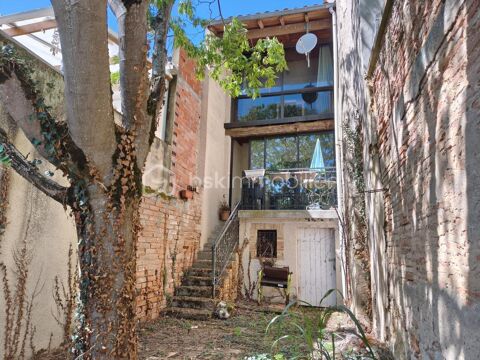   Maison de ville avec terrasse et jardinet Maison - 5 pièce(s) - 97 m²