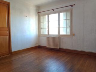 Vente Appartement Appartement À Vendre - Quartier Montchapet - Immeuble ancien - Type 2 Dijon