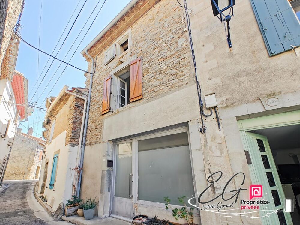 LA LIVINIÈRE : Maison de village avec cour et grand grenier