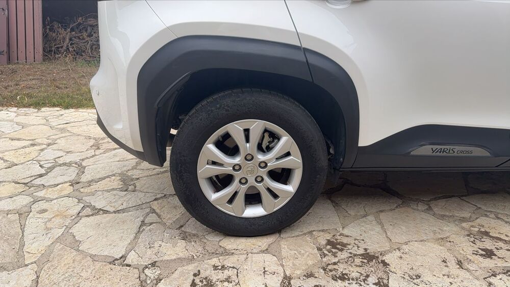 Yaris Cross 1 1.5 VVTi 116 Hybrid E-CVT Dynamic 2022 occasion 13680 Lancon Provence