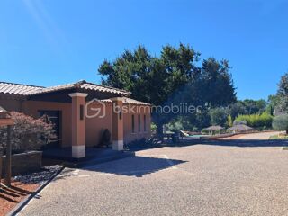  Propri�t�/ch�teau � vendre 8 pi�ces 237 m�