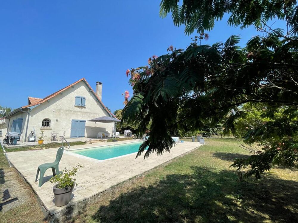 Maison périgourdine 8 pièces143m2