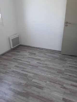  Appartement à louer 3 pièces 56 m²