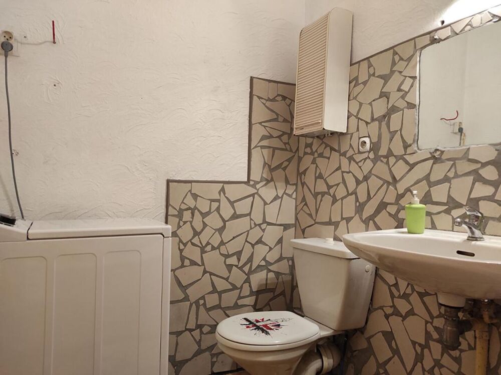 Vente Appartement Appartement T1 de 22 m2 situé près du centre d'Amelie Les Bains Palalda Amelie les bains palalda