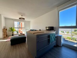  Appartement à louer 3 pièces 65 m²