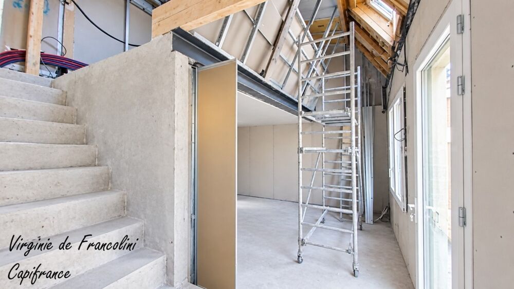 Vente Appartement 75019-A vendre Duplex 29,40m2-dernier étage-Quartier Mouzaia-1 chambres proche L7bis et L11 et Parcs Paris 19