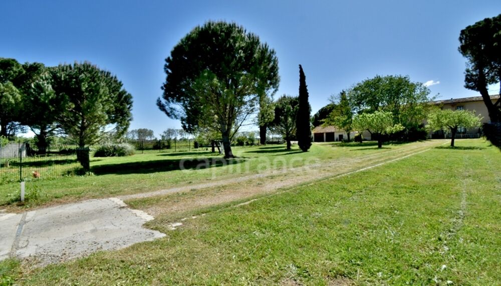 Rare sur le secteur : maison de caractère avec grand parc, autonomie électrique et possibilité 3 chambres, à 1 km de Pézenas