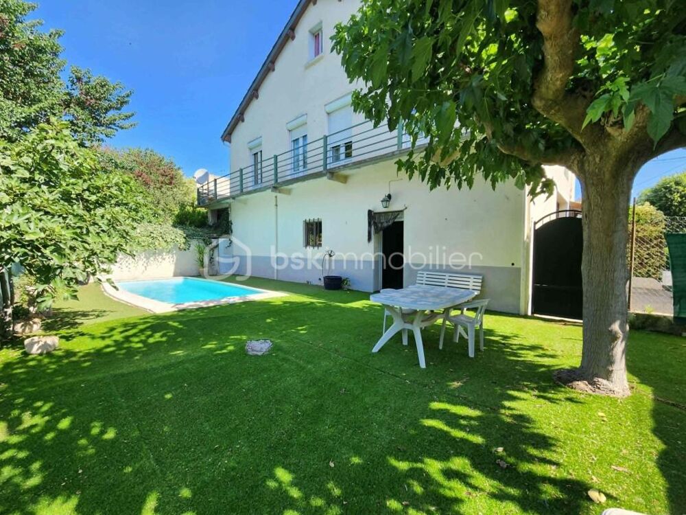 Maison vigneronne Indépendante (4 faces) Plein Sud avec Piscine et Garage de 98 m²