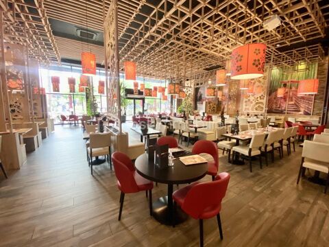   Fonds de commerce de restauration asiatique au coeur du centre commercial 