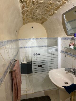  Appartement à louer 1 pièce 31 m² Aujargues