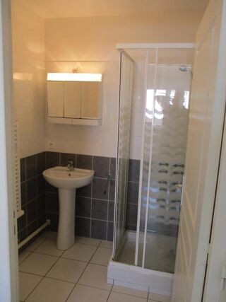  Appartement  louer 2 pices 32 m