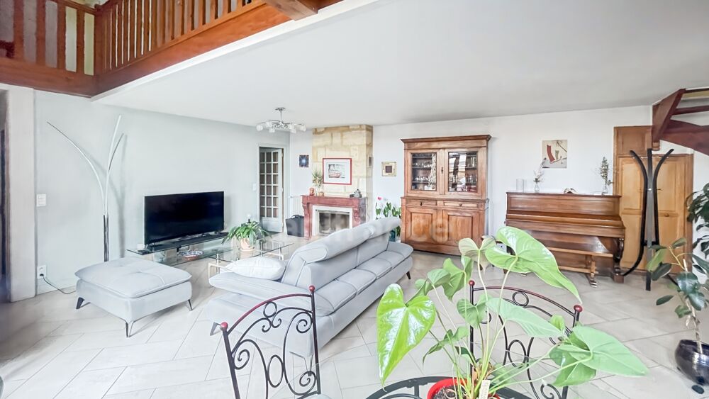 Vente Maison Bègles : Maison familiale en pierre, 5 chambres, jardin et carport Begles