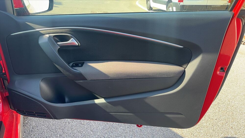 Polo 1.8 TSI 192 GTI - Premi&egrave;re main 2015 occasion 83120 Sainte Maxime