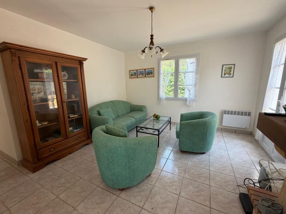Vente Villa BREM SUR MER 85 A 2 PAS DES PLAGES DANS QUARTIER RESIDENTIEL VILLA PLAIN PIED AVEC GARAGE ET JARDIN CLOS Brem sur mer