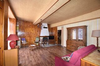  Immeuble � vendre 214 m�