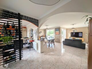  Maison  vendre 7 pices 150 m