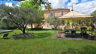  Maison à vendre 8 pièces 203 m²