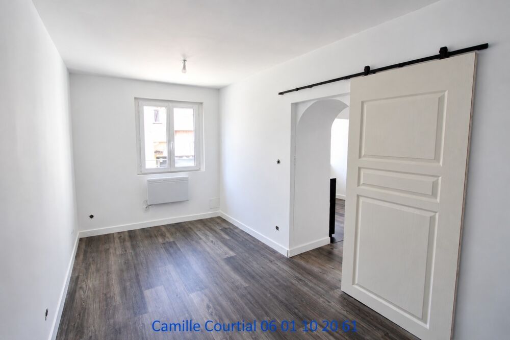 Maison de village rénovée quartier calme VERNOUX EN VIVARAIS (07)