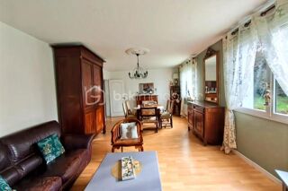  Maison  vendre 8 pices 215 m