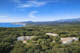  Maison � vendre 12 pi�ces 304 m�