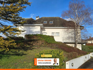  Maison � vendre 10 pi�ces 205 m�