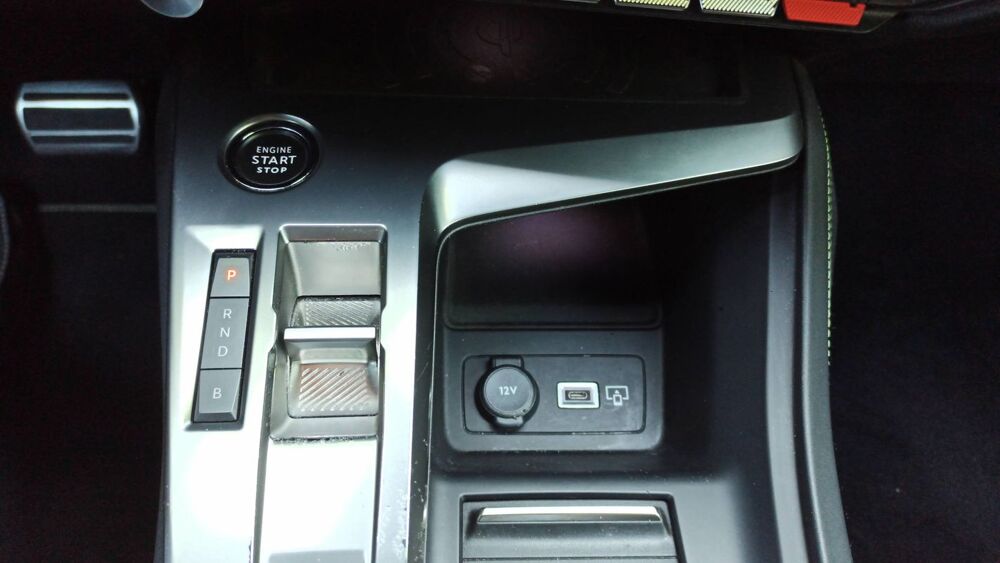 308 III 1.6 THP 180 Hybrid e-EAT8 GT 2022 occasion 01120 Nievroz