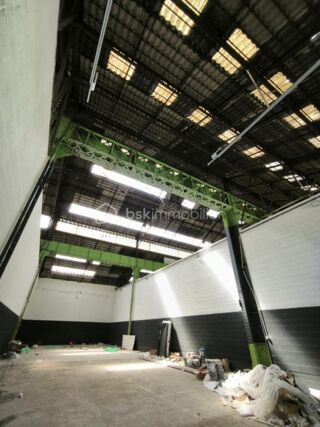  Immeuble � vendre 1 pi�ce 450 m�