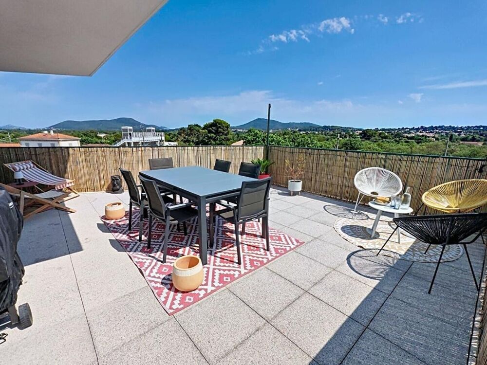 La Garde T4 récent de standing avec terrasse de 40 m² exposée sud, vue dégagée et parking privatif