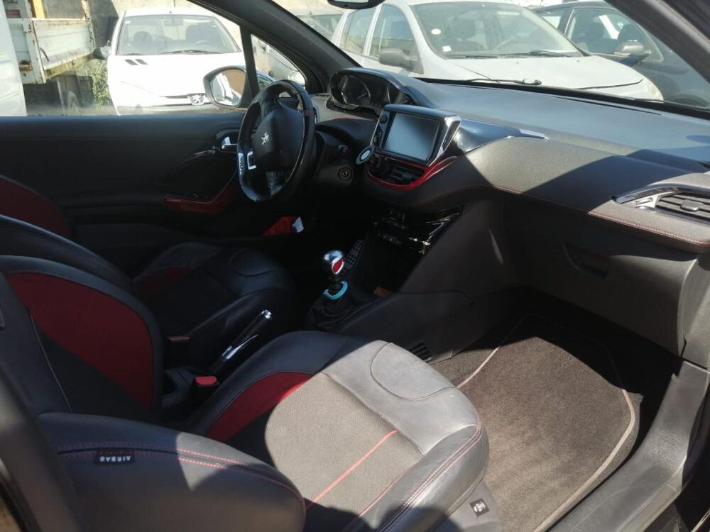 208 1,6 THP GTI 200cv 3Ptes 2014 occasion 13510 &Eacute;guilles