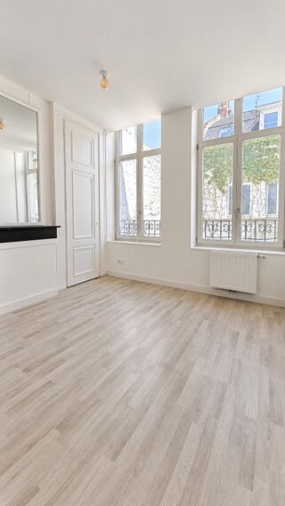 Appartement à louer 2 pièces 39 m²