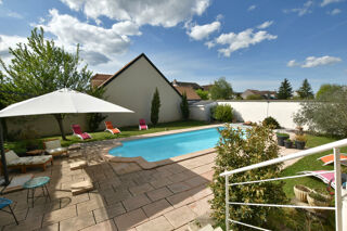 Maison à vendre 6 pièces 177 m²