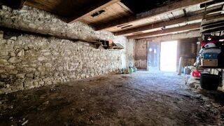  Parking / Garage  vendre 72 m