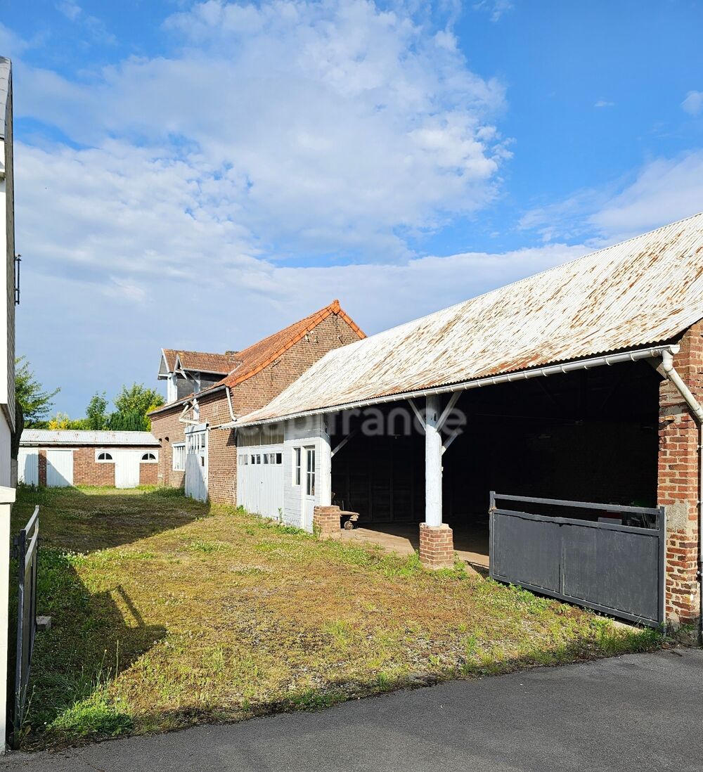 Vente Maison À VENDRE BÂTISSE EN BRIQUE À RENOVER d'environs 130 m² avec dépendances à Friville-Escarbotin 80 Friville escarbotin