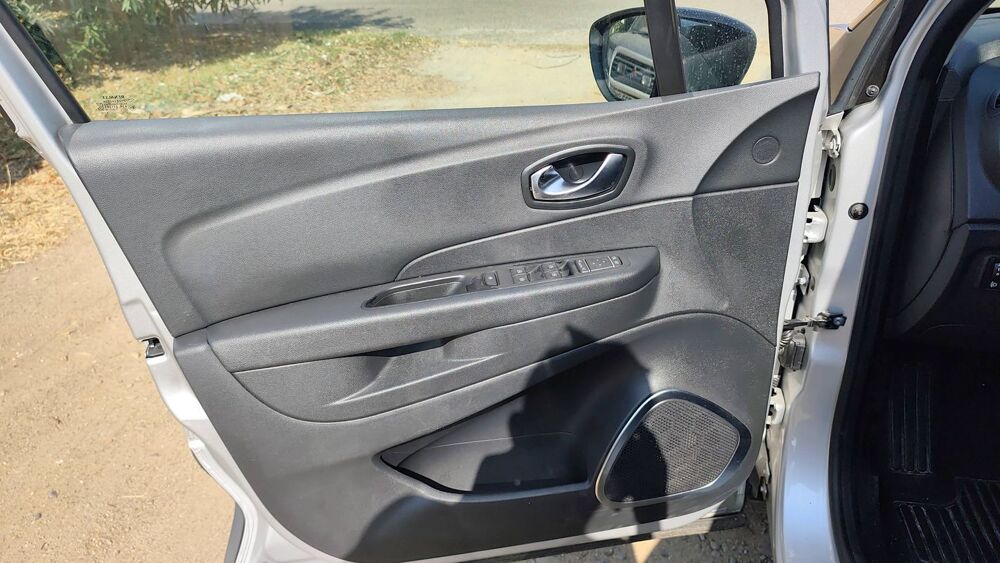 Captur (1) 1.5 dCi 90 EDC 6 Intens - Automatique 2019 occasion 20200 Bastia