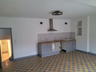  Appartement à louer 3 pièces 90 m²