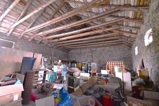  Remise / Grange  vendre 2 pices 160 m