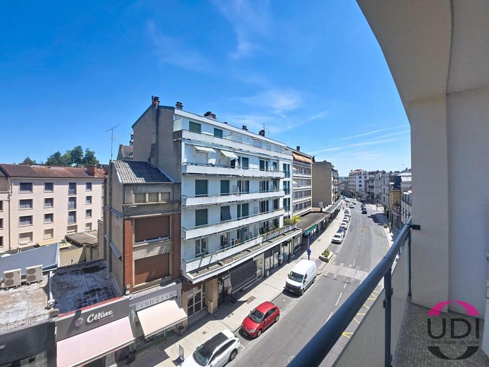 Appartement 3 chambres avec balcon, parking et ascenseur  Centre-ville Montluçon