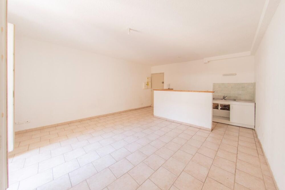 CLERMONT-LHÉRAULT (34800)  APPARTEMENT 3 PIÈCES  2 CHAMBRES  SÉJOUR 25M²  EXPOSITION OUEST  DPE B